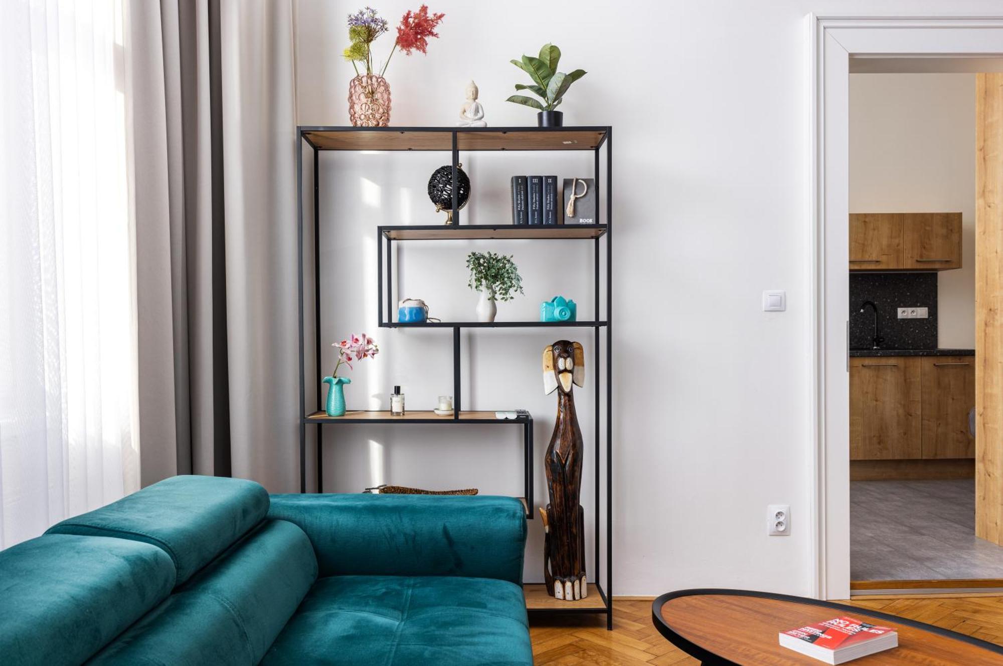 Stay2Gether City Buzz Apt - O2 Arena - Sleeps 6 Prague Extérieur photo