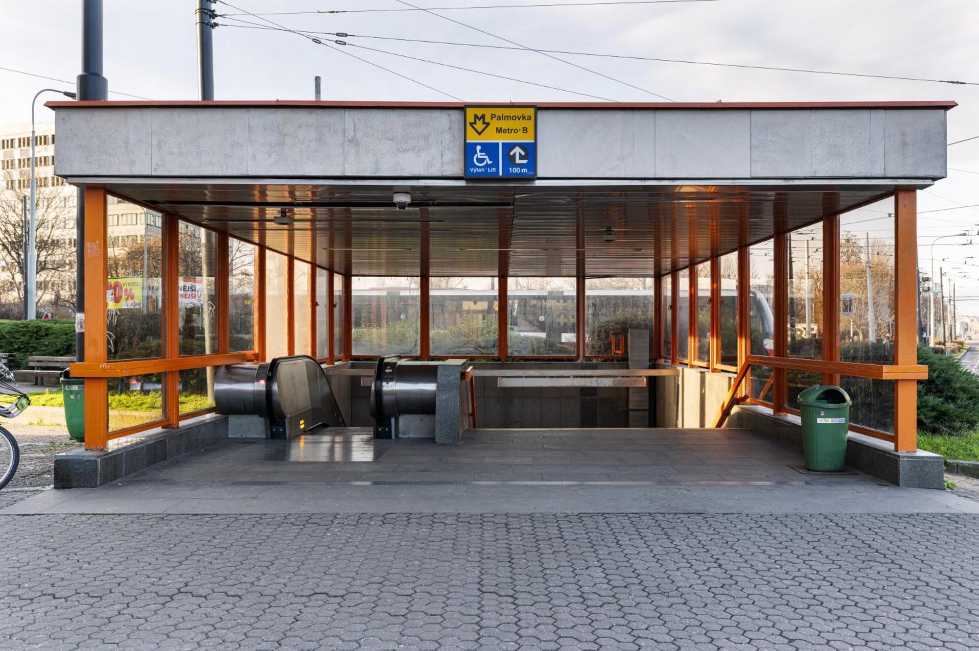 Stay2Gether City Buzz Apt - O2 Arena - Sleeps 6 Prague Extérieur photo